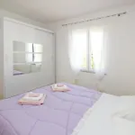 بيت ضيافة Plese 4*